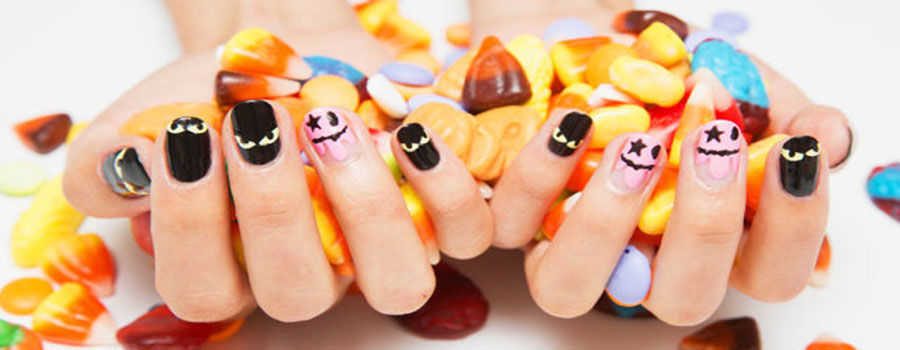 Lá Nails - Mẫu nail Halloween 👻 trẻ trung mà vô cùng cute... | Facebook