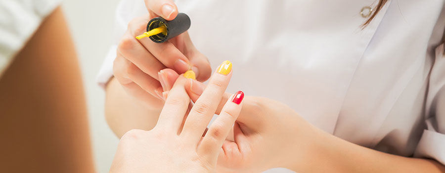 Skills that help you to become a professional nail technician