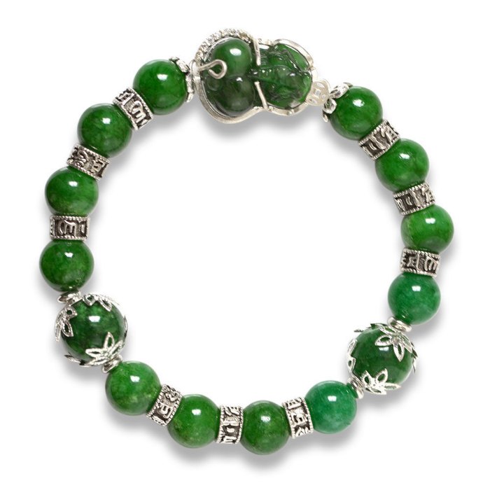 Hình ảnh Vòng Tay Mulany MB8013 Đá Ngọc Bích Với Charm Tỳ Hưu