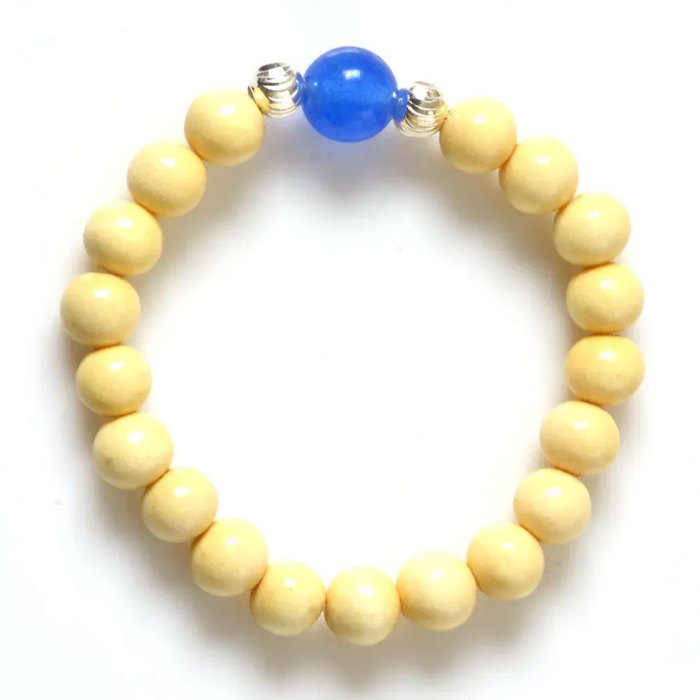 Hình ảnh Vòng Tay Phong Thủy Trẻ Em MBK8009 Dâu Tằm Với Charm Đá