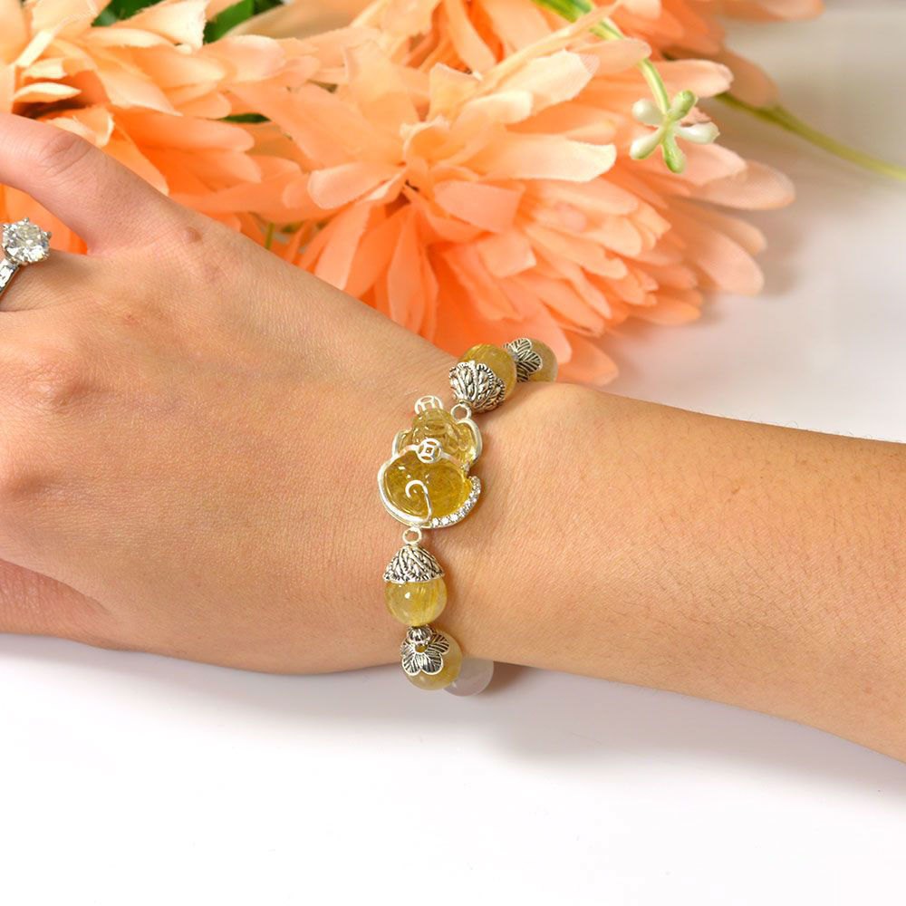 Picture of Mulany MB8044 Rutilated Quartz With Pixiu Charm Healing Bracelet