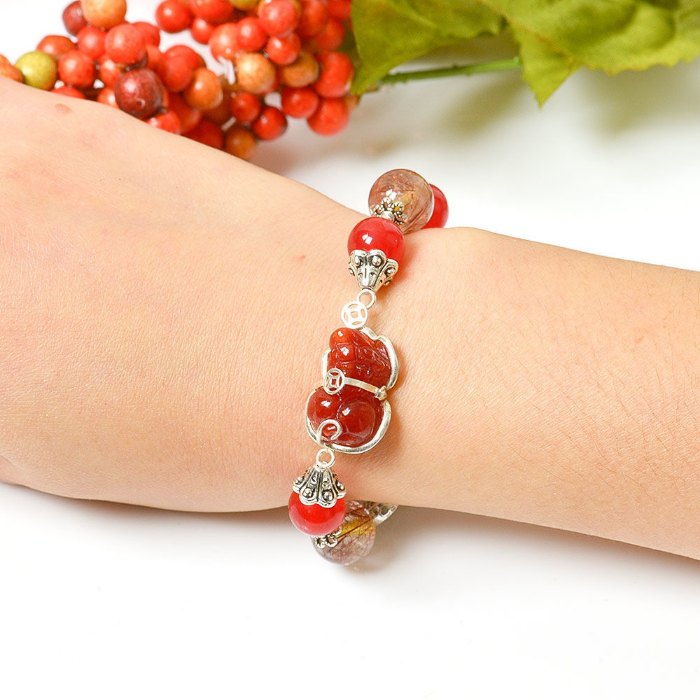 Picture of Mulany MB8081 Red Rutilated Quartz, Agate & Pixiu Charm Healing Bracelet