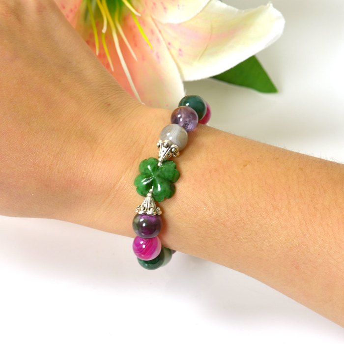 Picture of Mulany MB8087 Multicolor Gemstone With Flower Charm Healing Bracelet