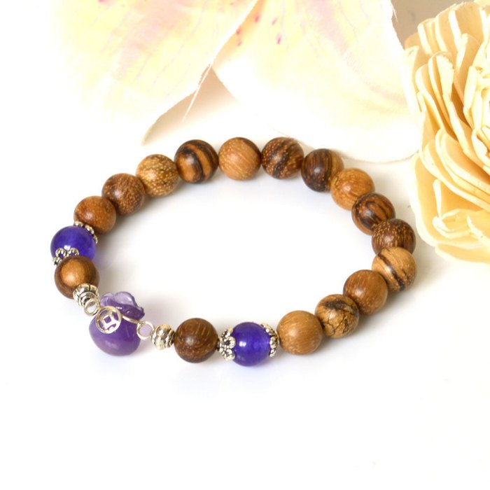 Picture of Mulany MB9008 Agarwood With Blessing Bag Charm Healing Bracelet