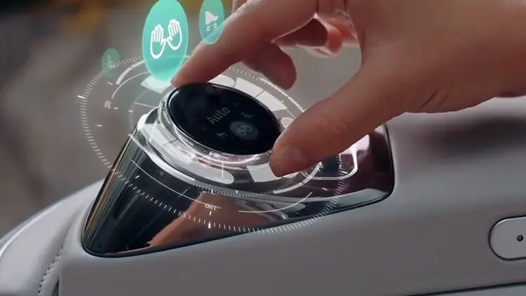 Ogawa 4D Fusion Master Drive smart dial and touchscreen controls