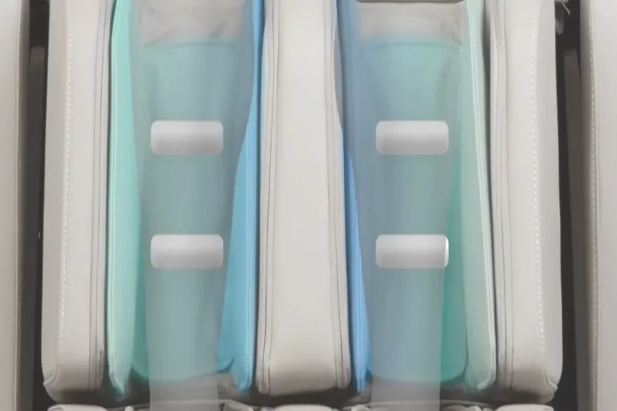 Osaki 4D Atlas XL deep calf massage with 14 air cells and four calf bumpers