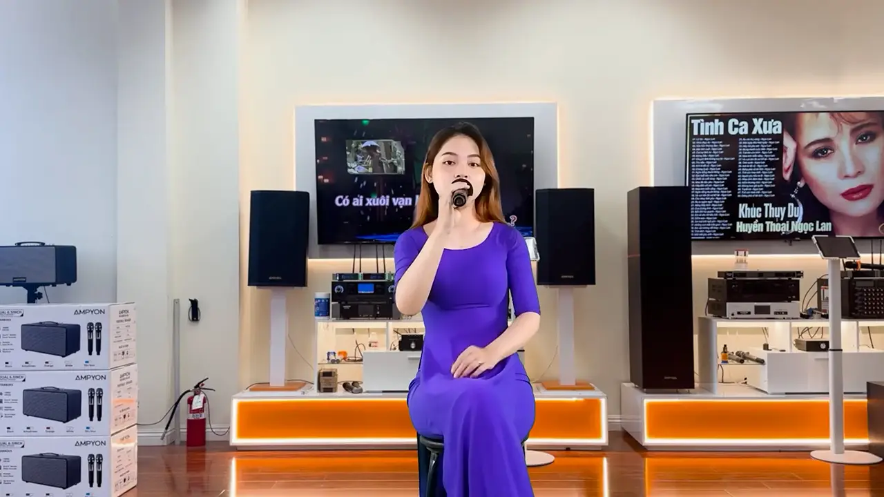 Ampyon Pro AKS-502 – Pro-Control Hybrid Karaoke System video